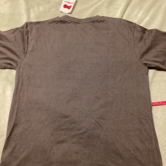 NWT Hello Kitty and Friends t-shirt, grey, size XL - Picture 2 of 6